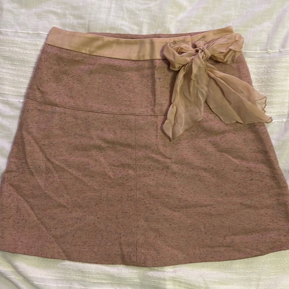 DVF skirt specked pale pink fabric with silky bow